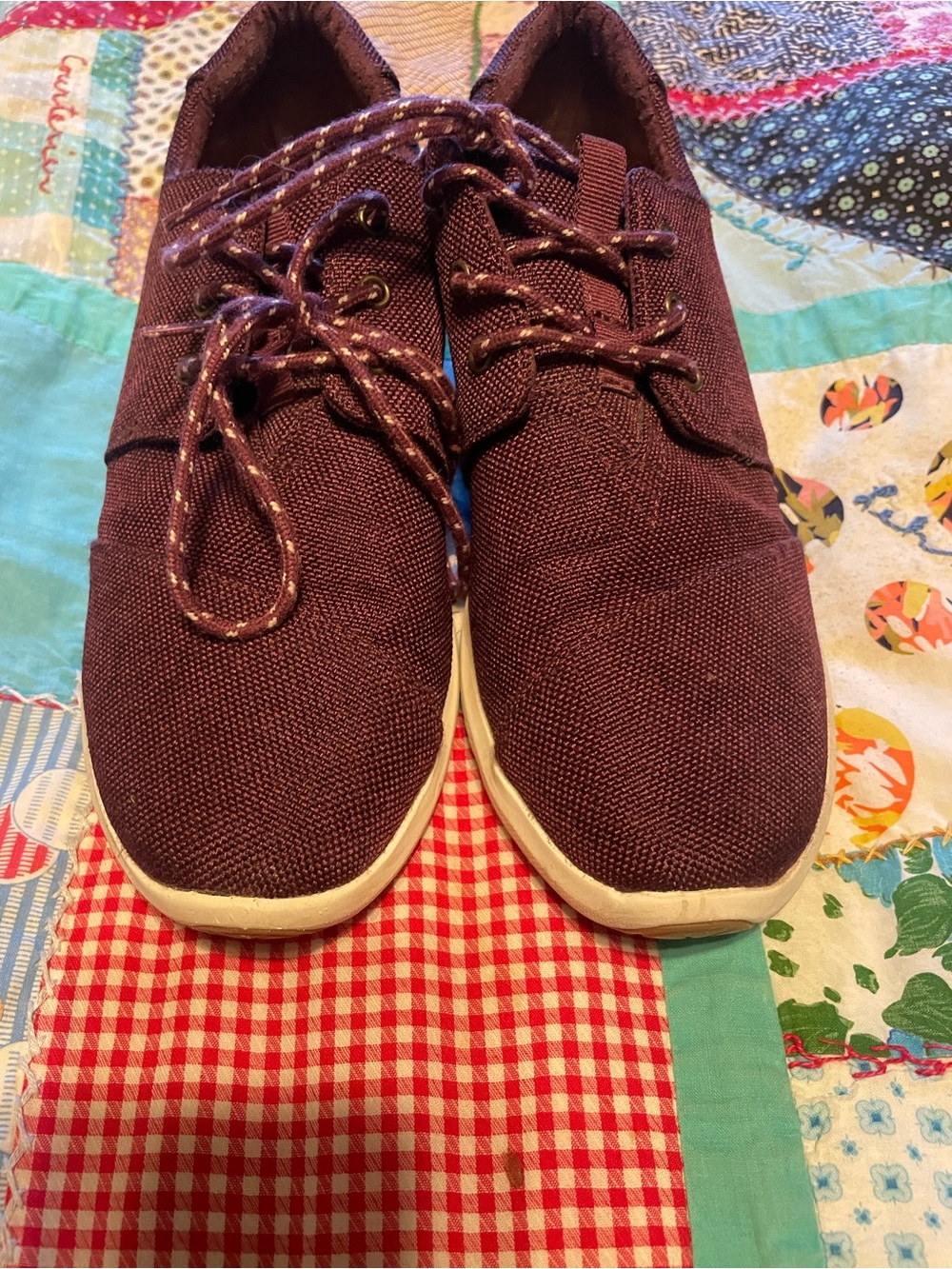 Toms Women's Plum Canvas Sneakers